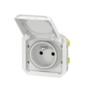 Legrand Plexo French standard socket outlet - white - flush