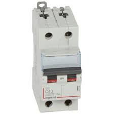 Legrand DX³6000 10kA circuit breaker, top entry and bottom exit, screw terminals, 2P, 230V~ to 400V~ - 40A - C curve - 2 modules (Ref. 4 077 88)
